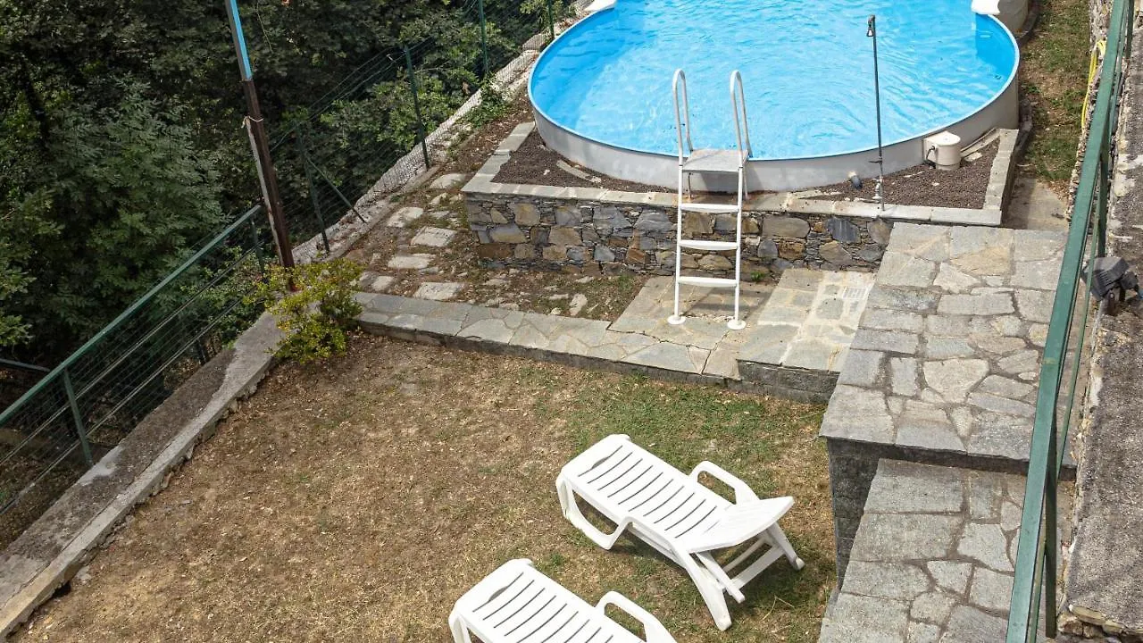Entire Villa With Pool In Recco Cinque Terre No001