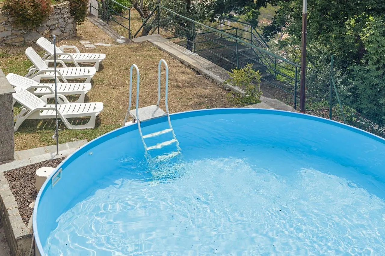 Entire Villa With Pool In Recco Cinque Terre No001