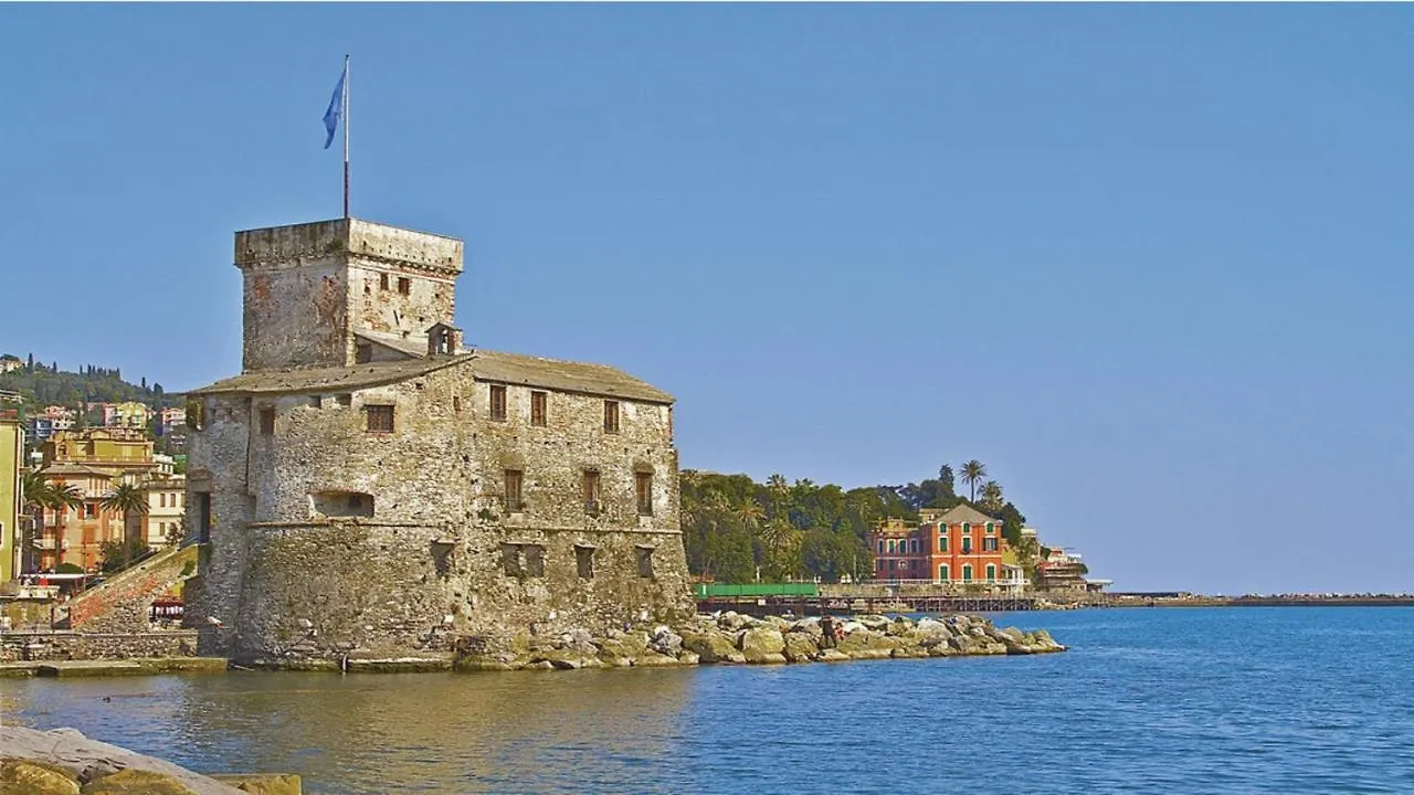Entire Villa With Pool In Recco Cinque Terre No001 0*,